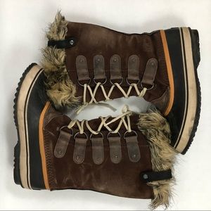Joan of arctic Sorel Snow Boots Brown